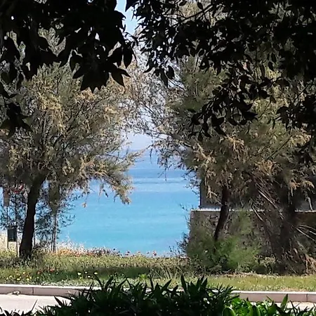 بيت للعطل A Portata Di Mare *